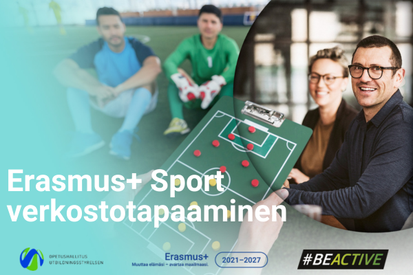 Istuvat jalkapalloilijat, fläppitaulu ja kaksi ihmistä